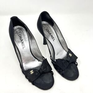 Vintage Chanel CC Pearl Black Heel Sandal Pump with Bow size 37 EU